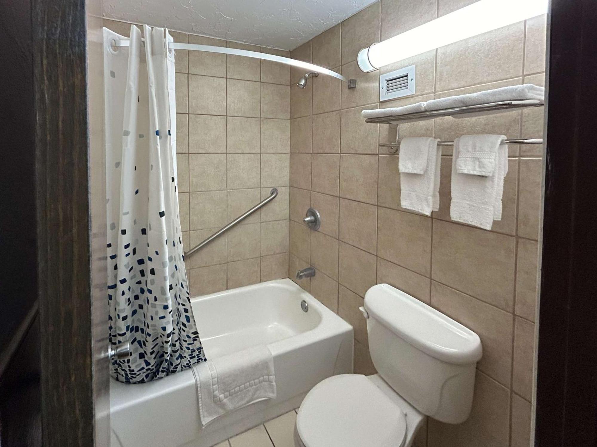 Motel 6 Ada Ok Kültér fotó